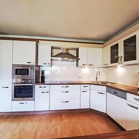 Kroell Beim Geislerhof By Interhome